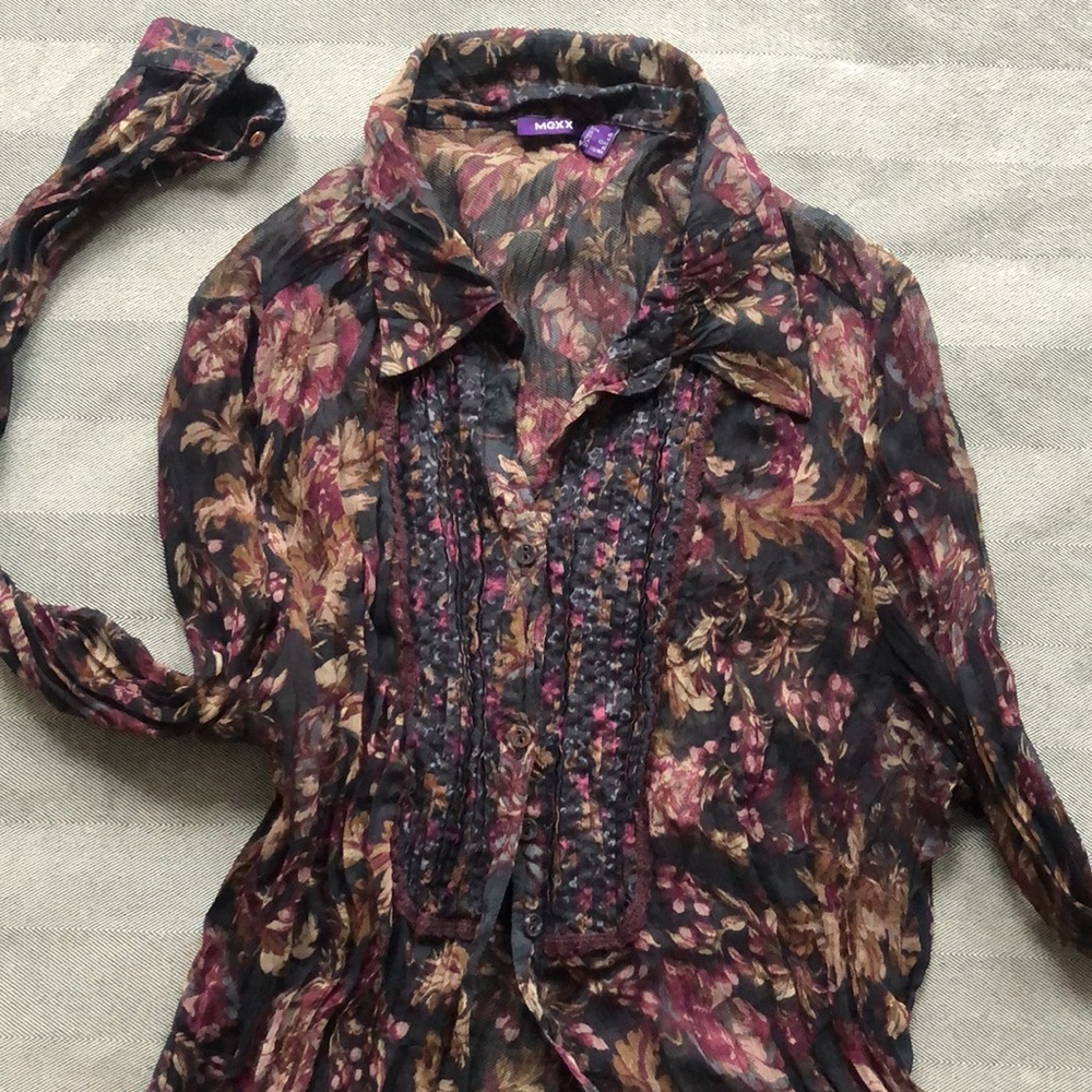 NWOT, MEXX, sheer, floral, light, button down women  shirt, 100% cotton blouse - Picture 5 of 8